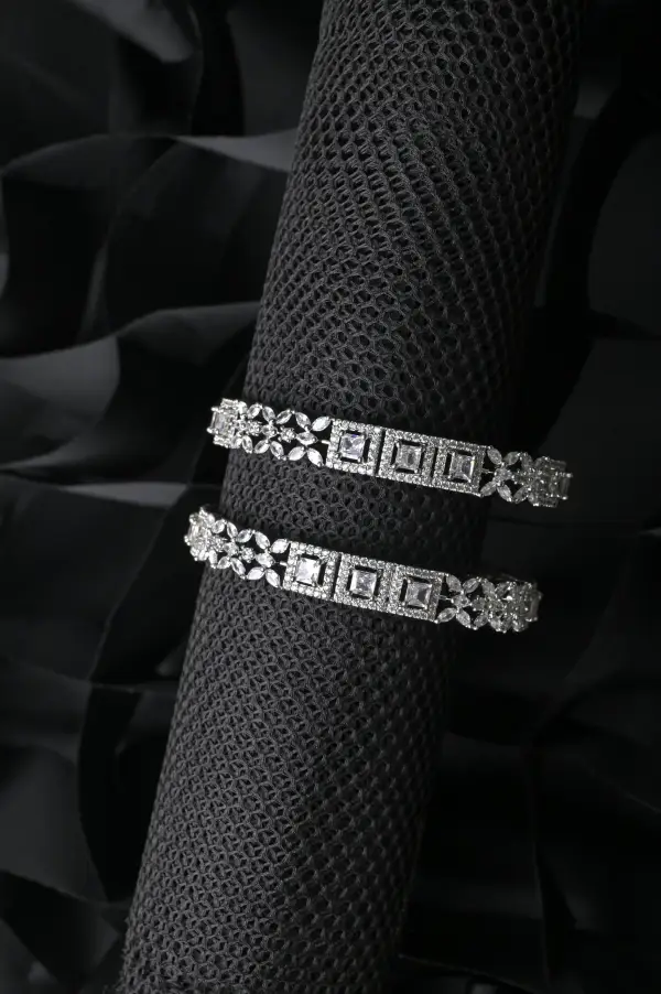 Bangles - SILVER - SSJ69B