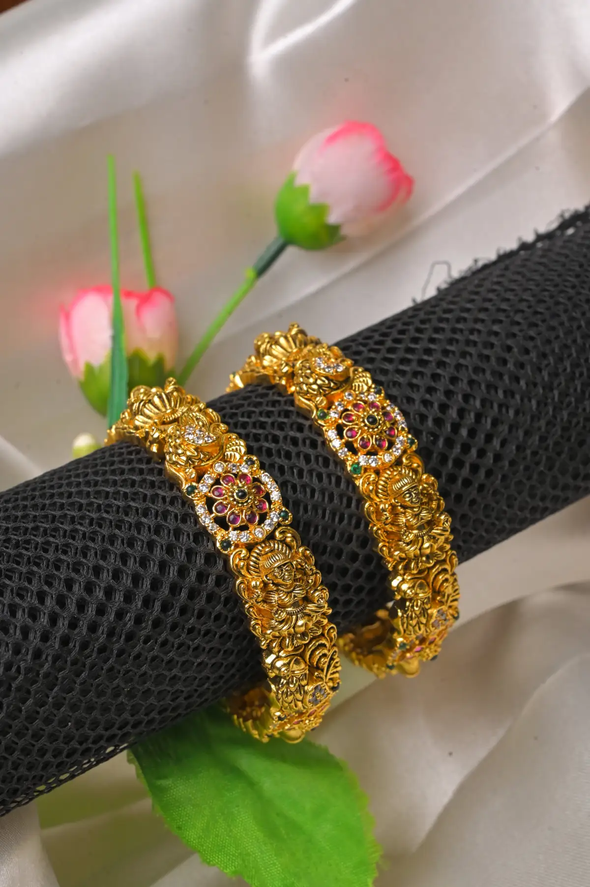 Bangles - NAKSHI - SSJ24B