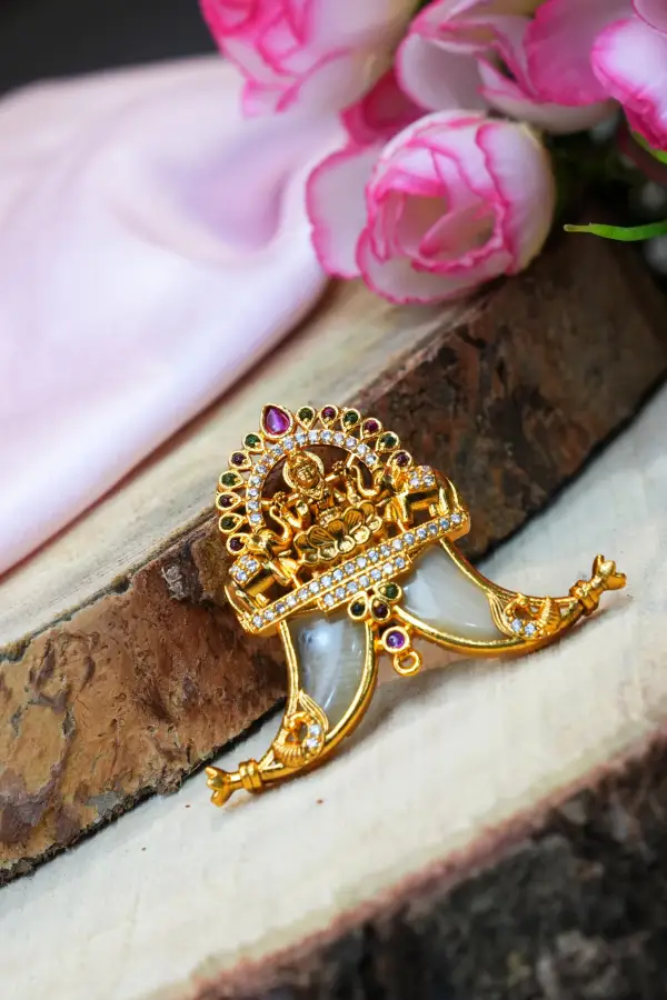 LOCKET - Laxmi