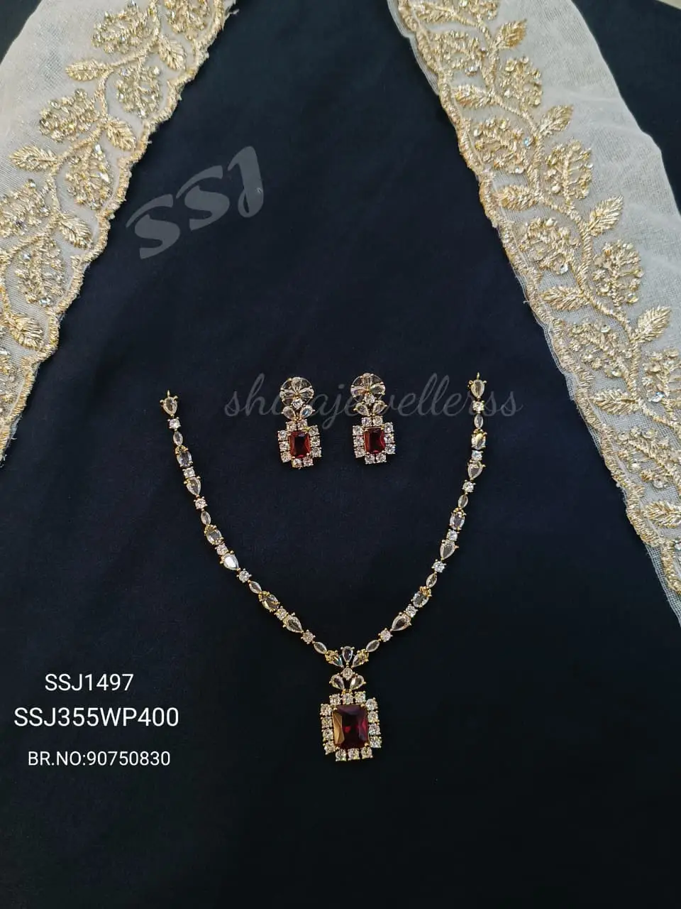 Necklace 1497