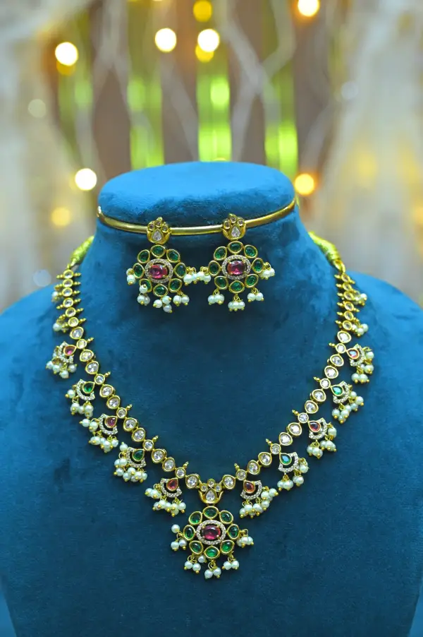 NECK - Muli Green