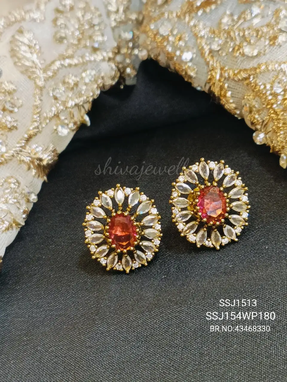 CZ STUDS-1513