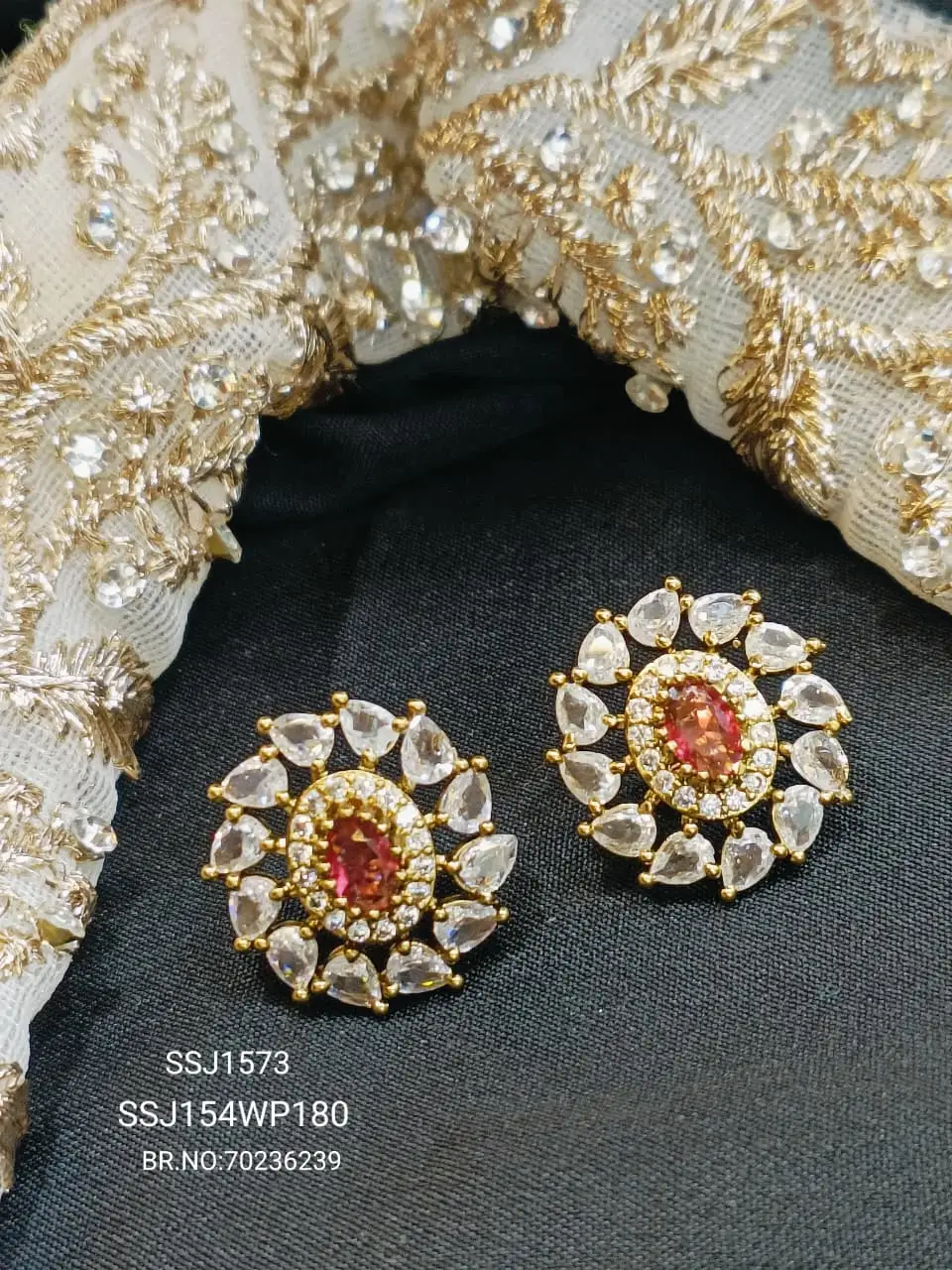 STUDS - Cz Stone 1573