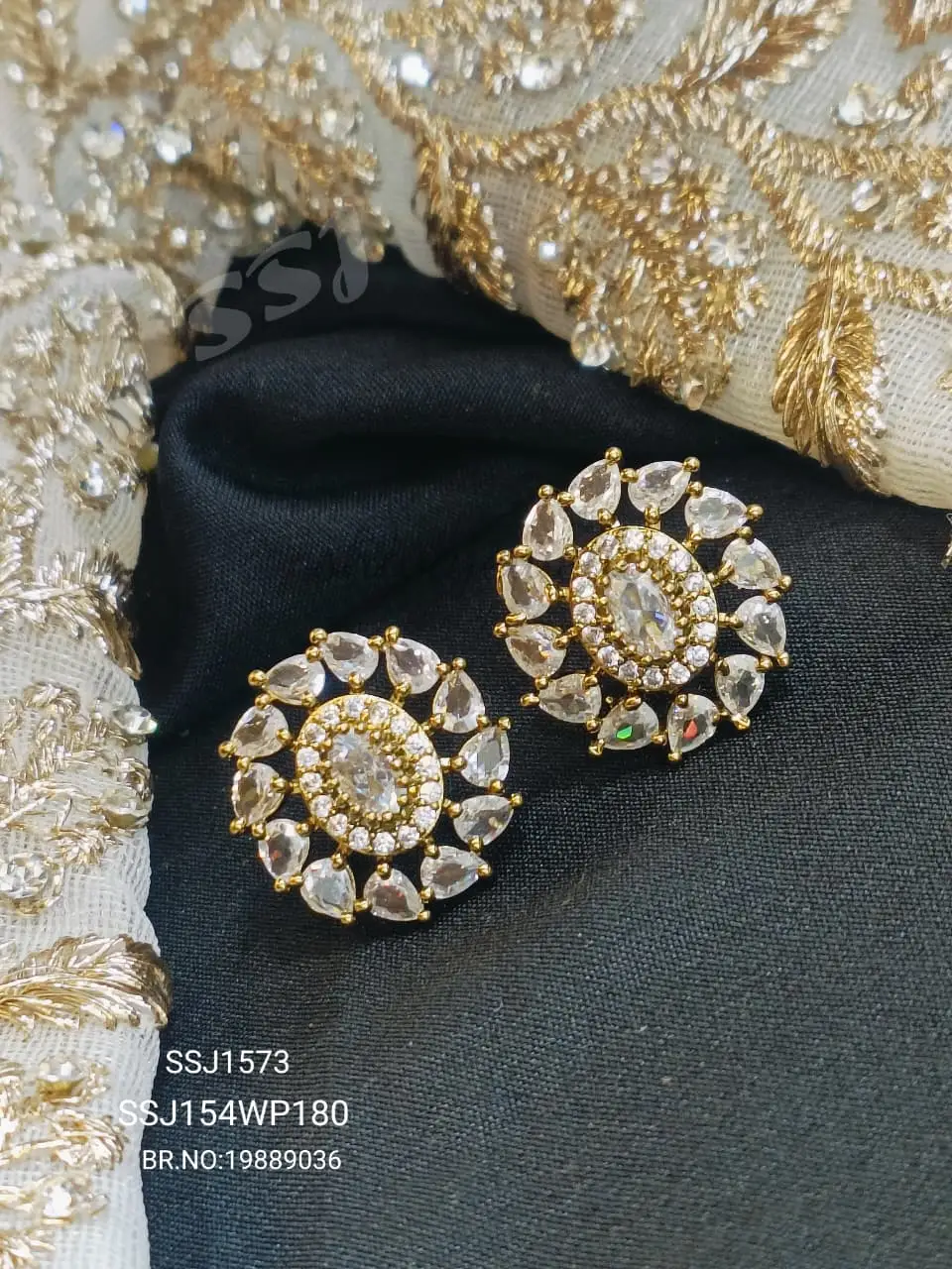 STUDS - Cz Stone 1573