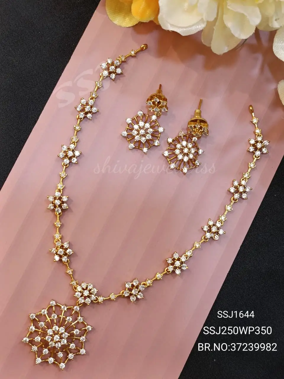 Necklace 1644
