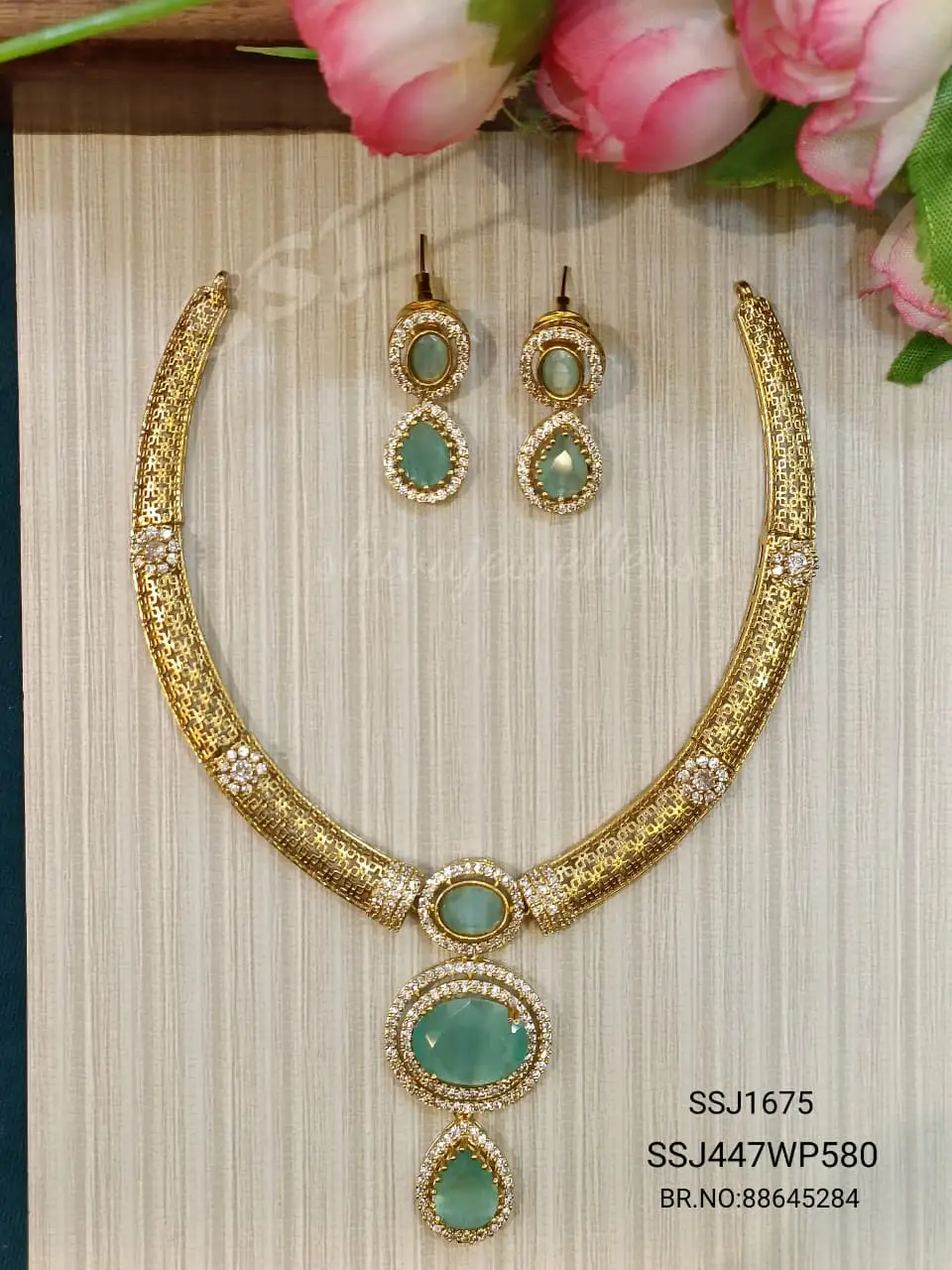 KANTE NECK SSJ1675