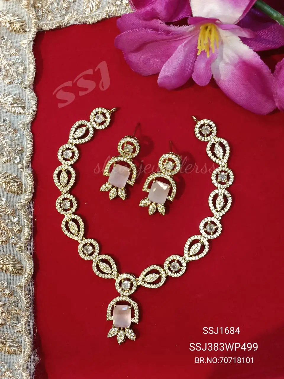 Necklace 1684