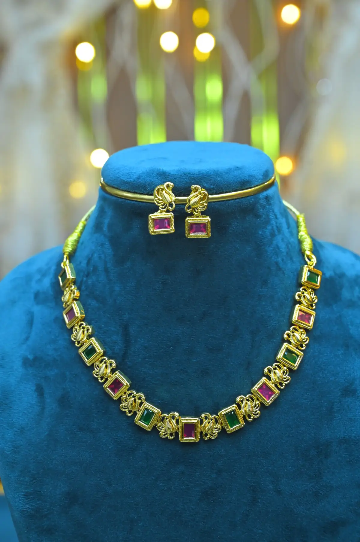 NECK - FANCY - SSJ26