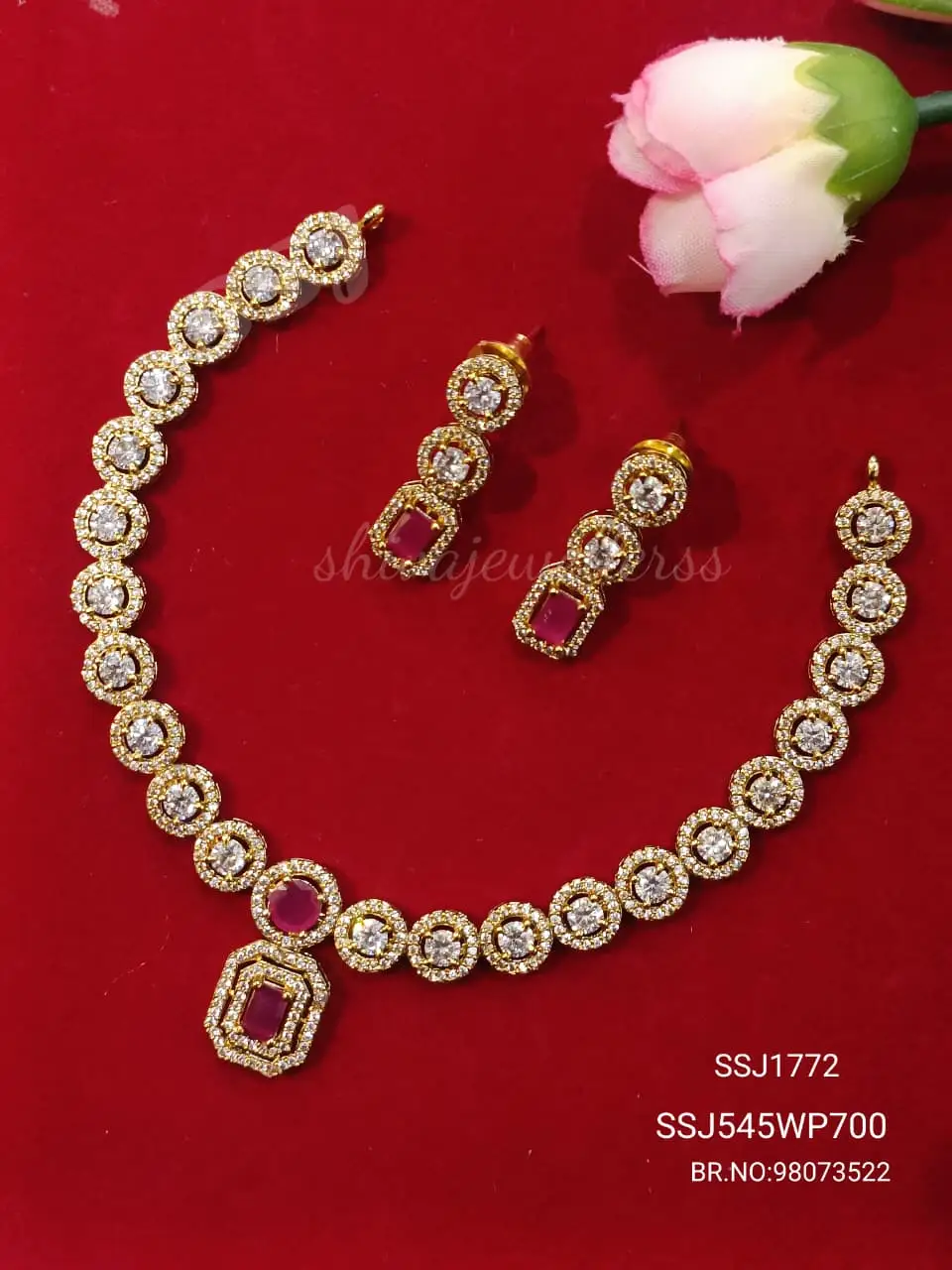 Necklace 1772