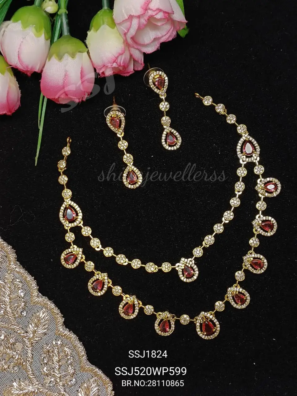 NECKLACE 1824*