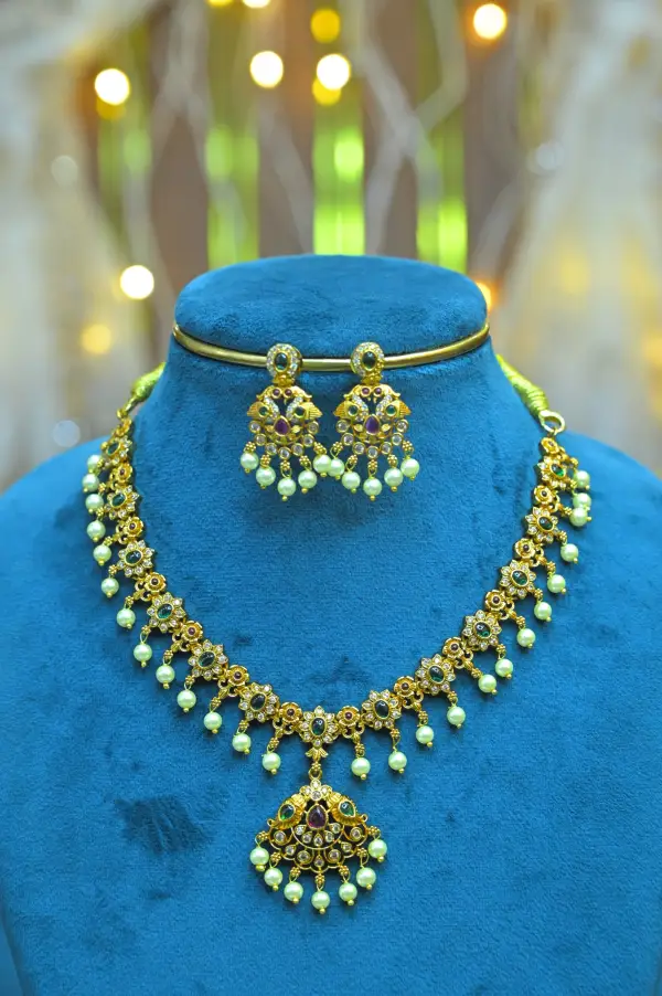 NECK - Cz Stone