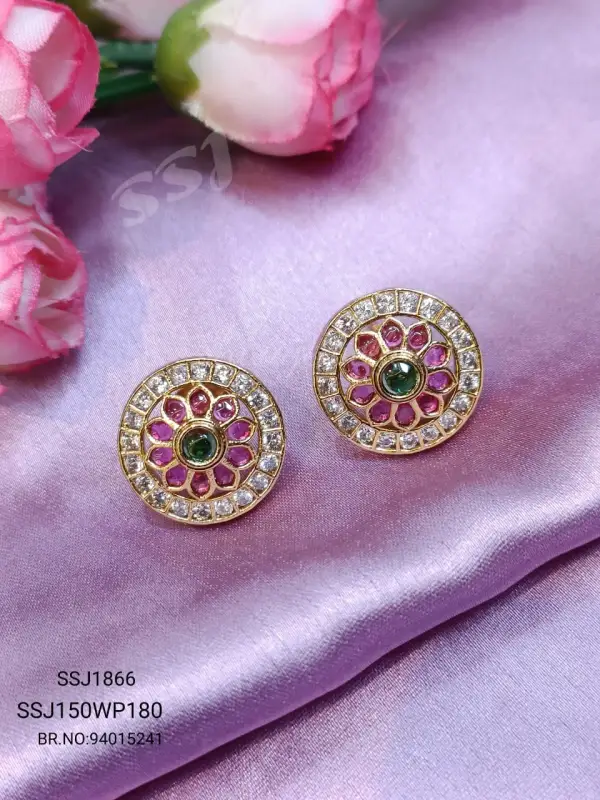 STUDS 1866*