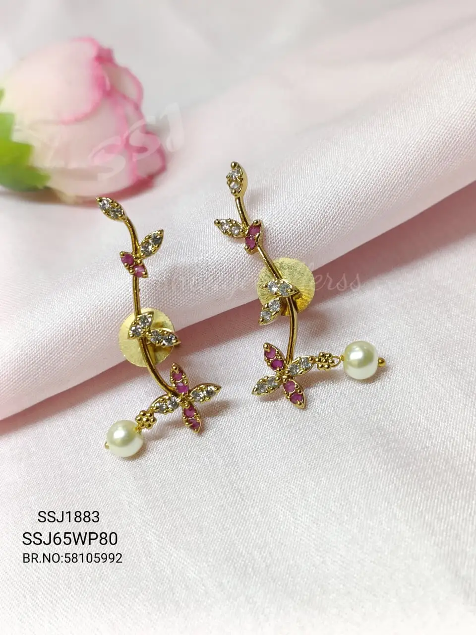 STUDS 1883*