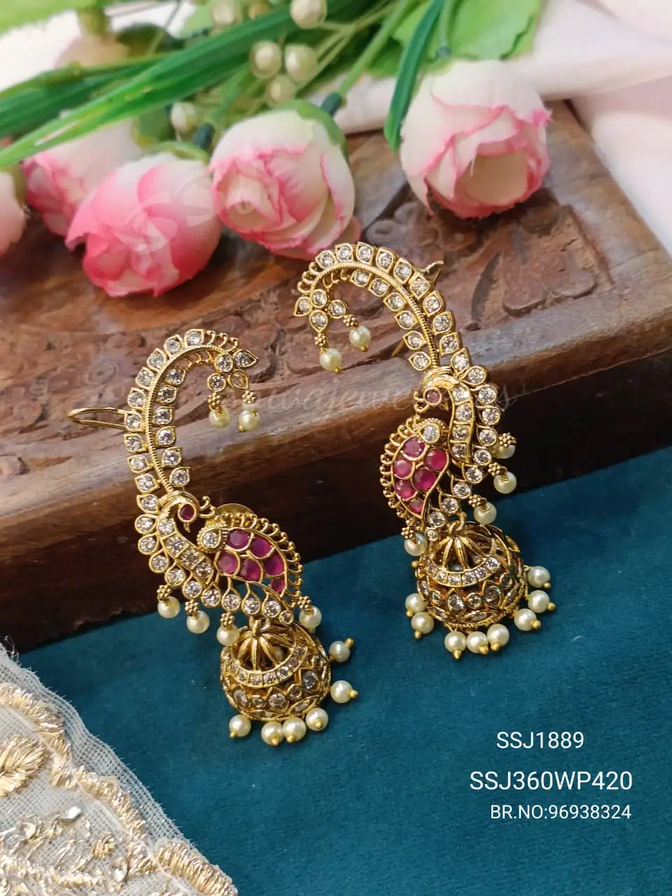 EARCUFFS 1889*