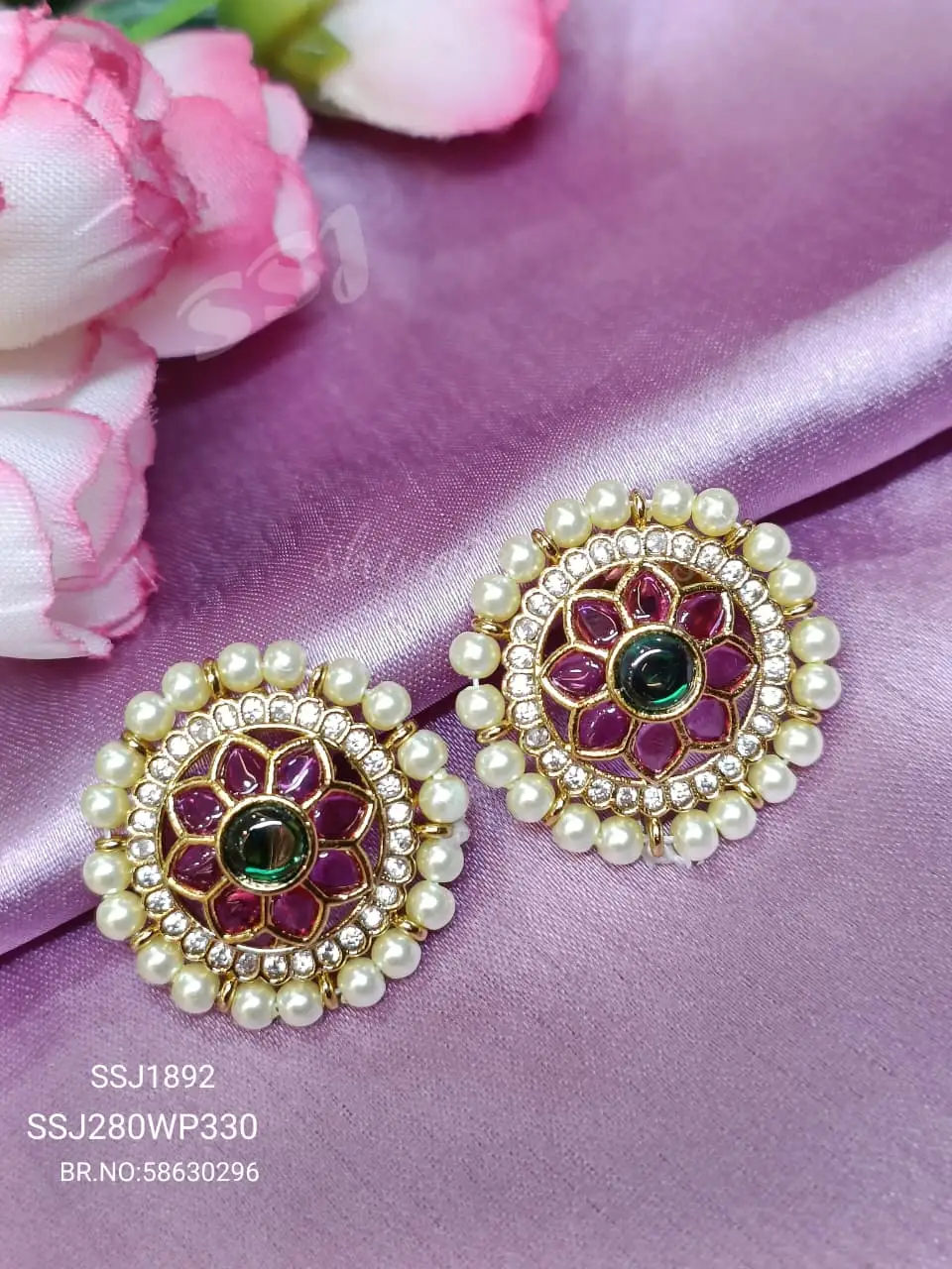 STUDS 1892*