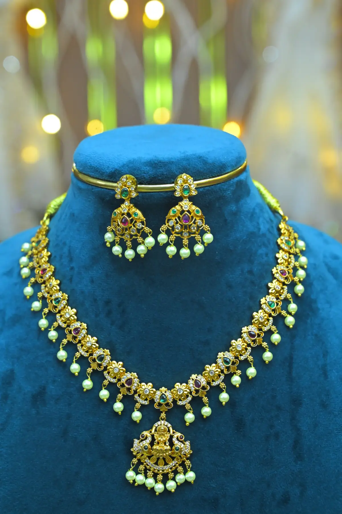 NECK - Cz Stone