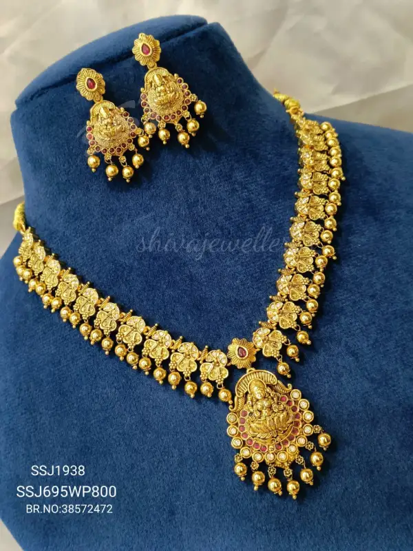 Necklace 1938*