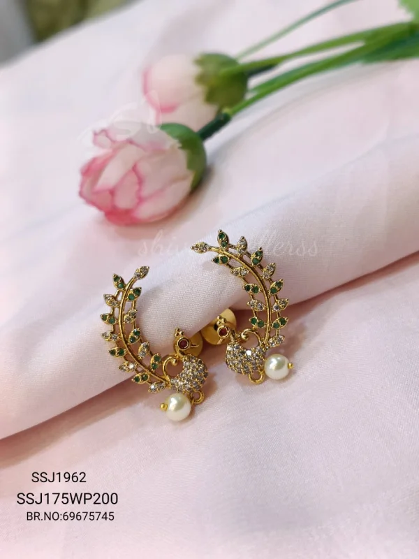 EARCUFFS 1962*