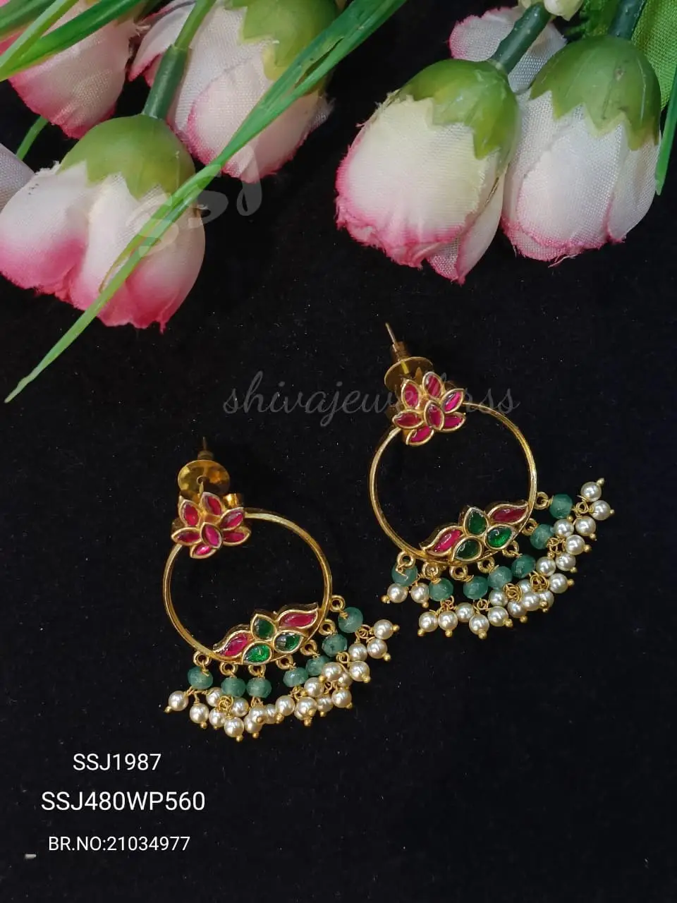EARRINGS  1987*