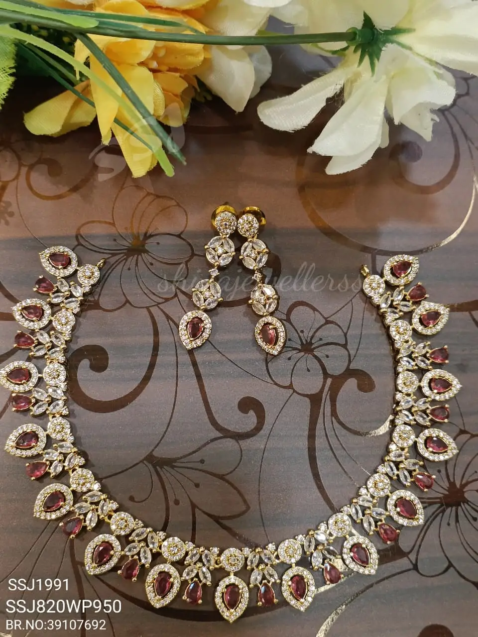Necklace 1991*