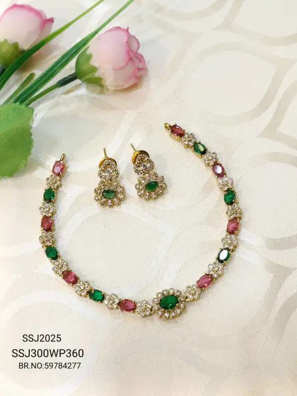Necklace 2025*