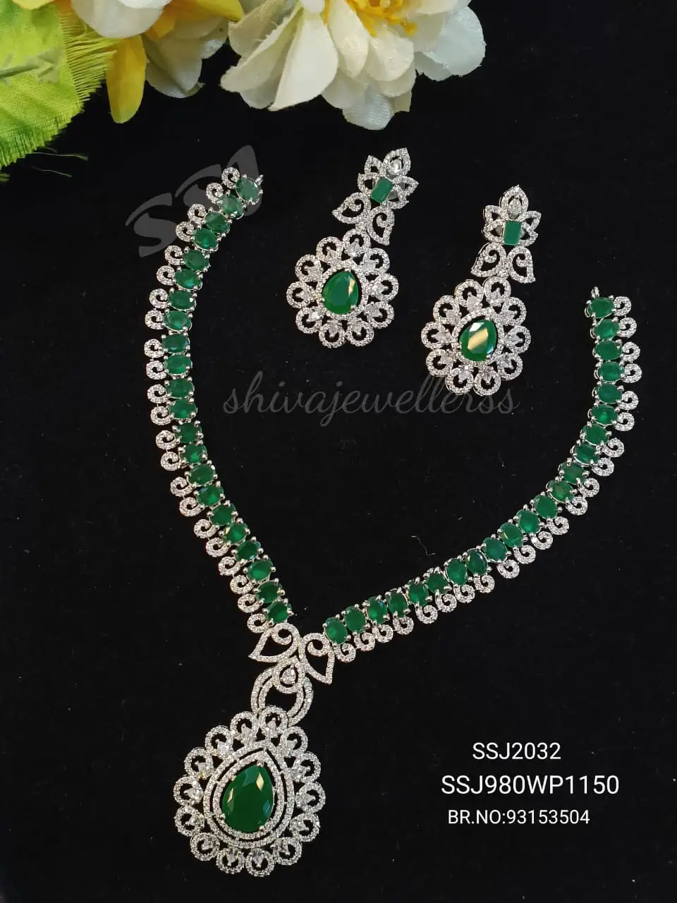 SILVER NECKLACE 2032*