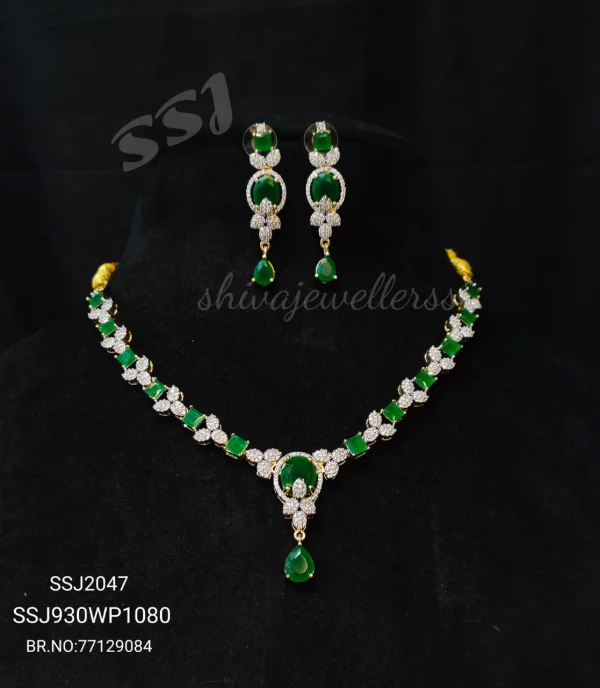 GJ NECKLACE 2047*