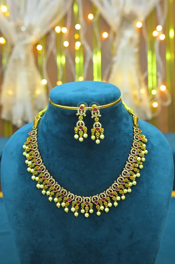 NECK - Cz Stone