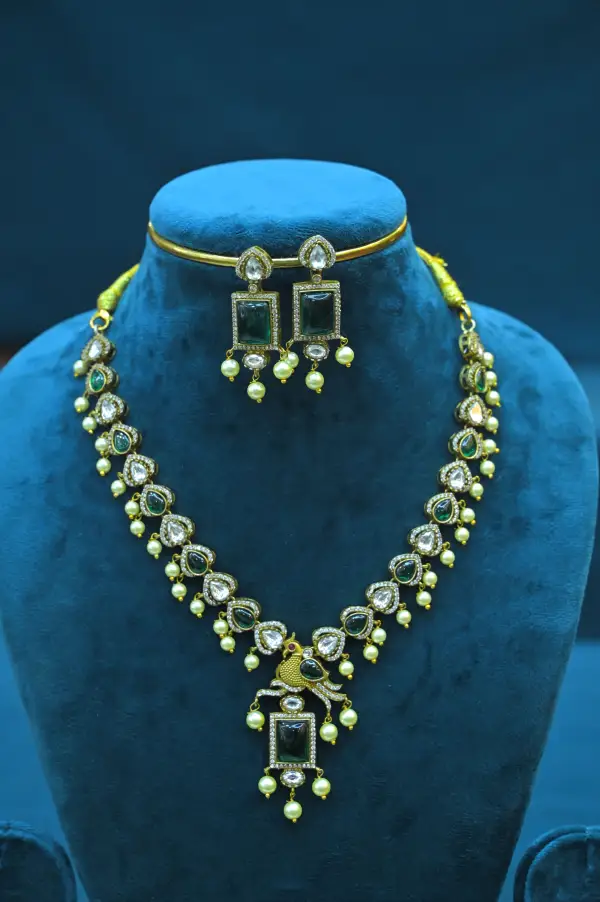 NECK - VICTORIAN - SSJ87