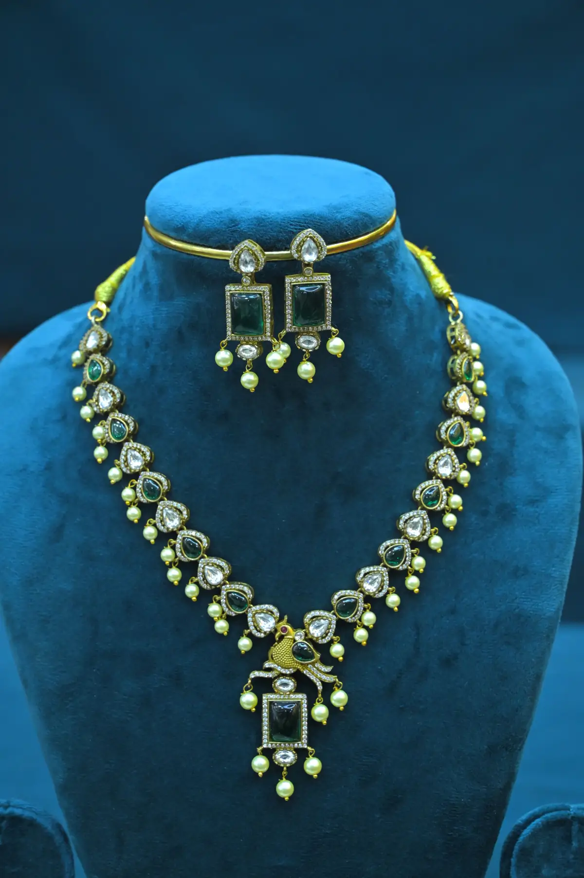 NECK - VICTORIAN - SSJ87
