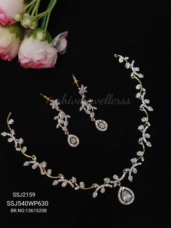 GJ NECKLACE 2159*