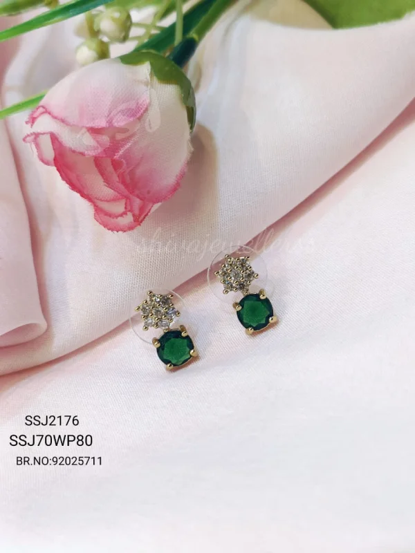 STUDS 2176*