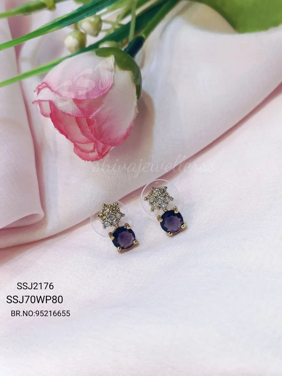 STUDS 2176*
