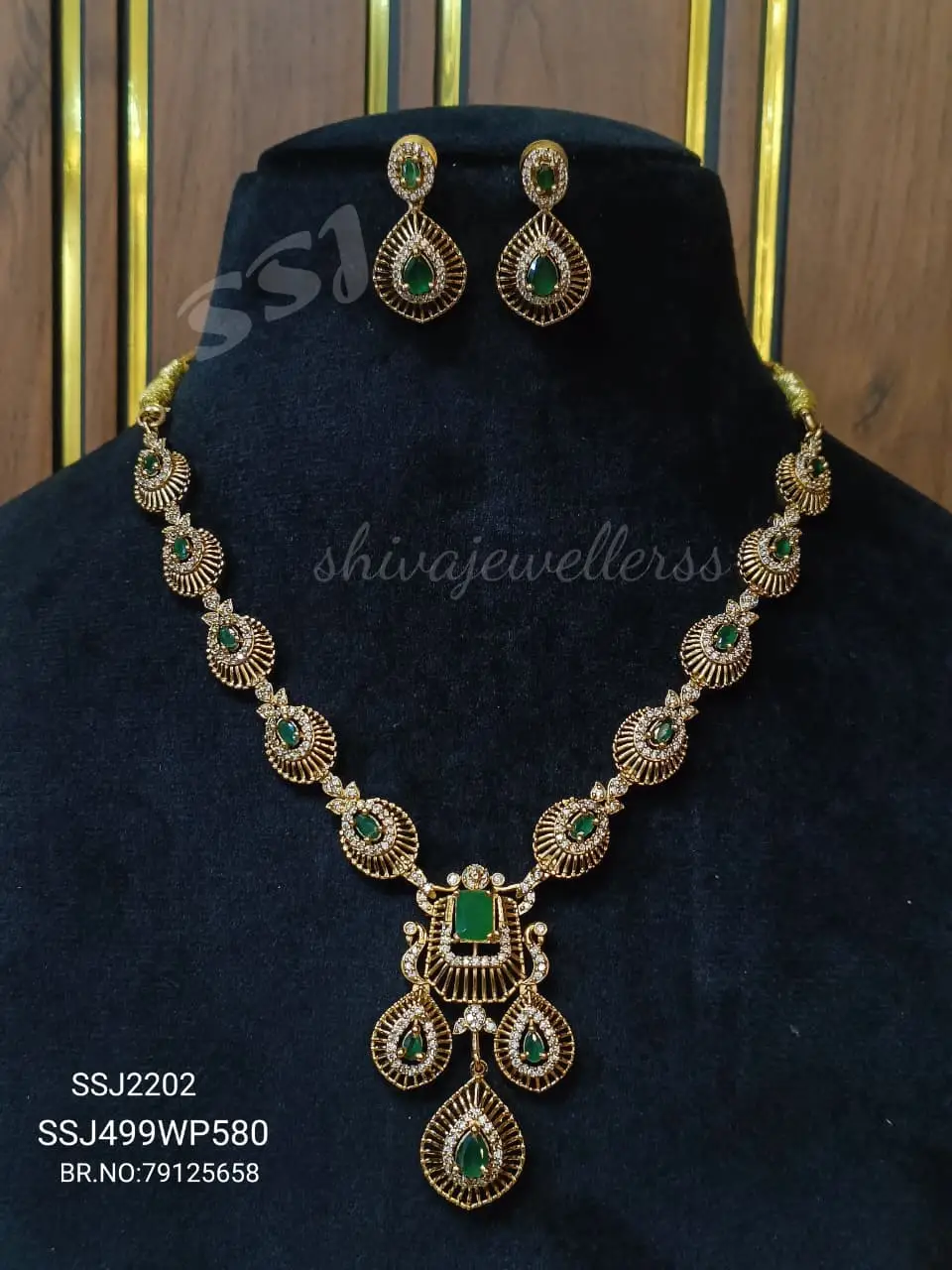 Necklace 2202*
