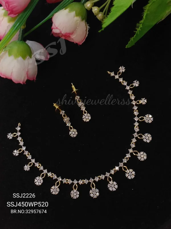 GJ Necklace 2226*