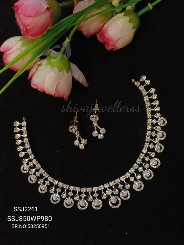 Gj neck 2261*