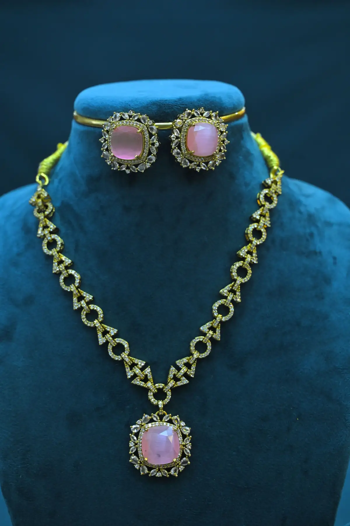 NECK - CZSTONE - SSJ129