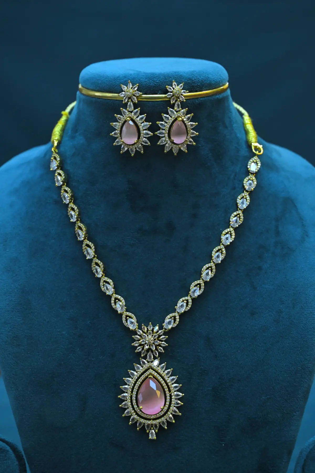 NECK - CZSTONE - SSJ131