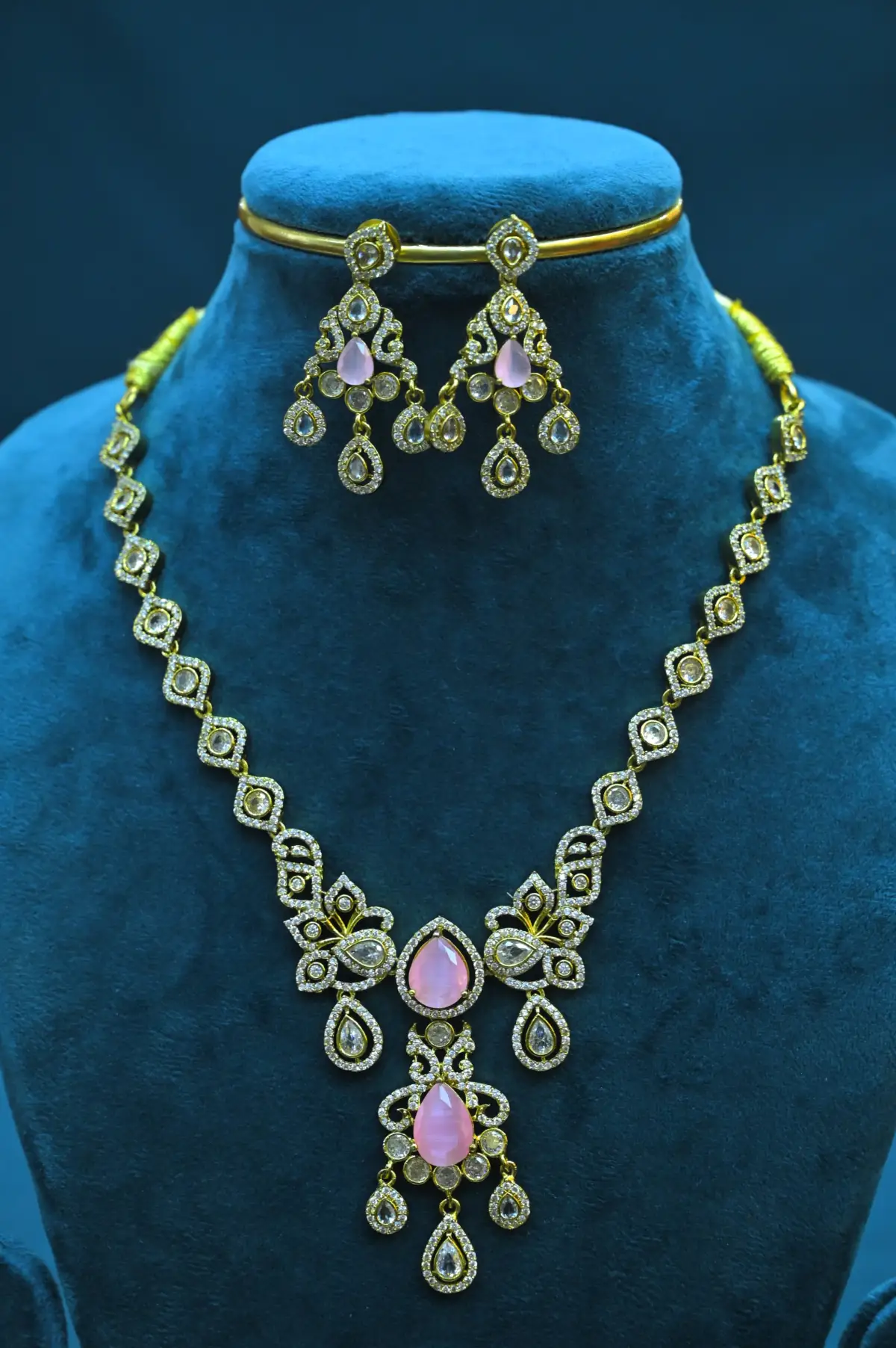 NECK - CZSTONE - SSJ134