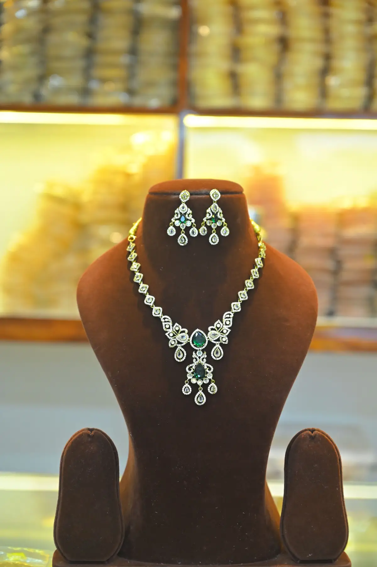 NECK - CZSTONE - SSJ134