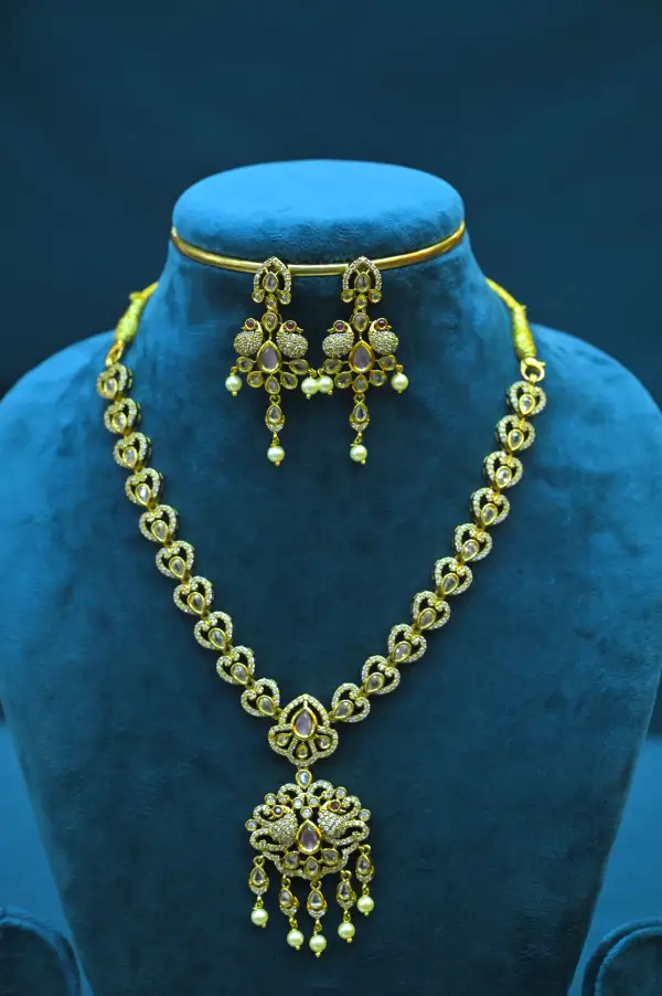 NECK - VICTORIAN - SSJ135