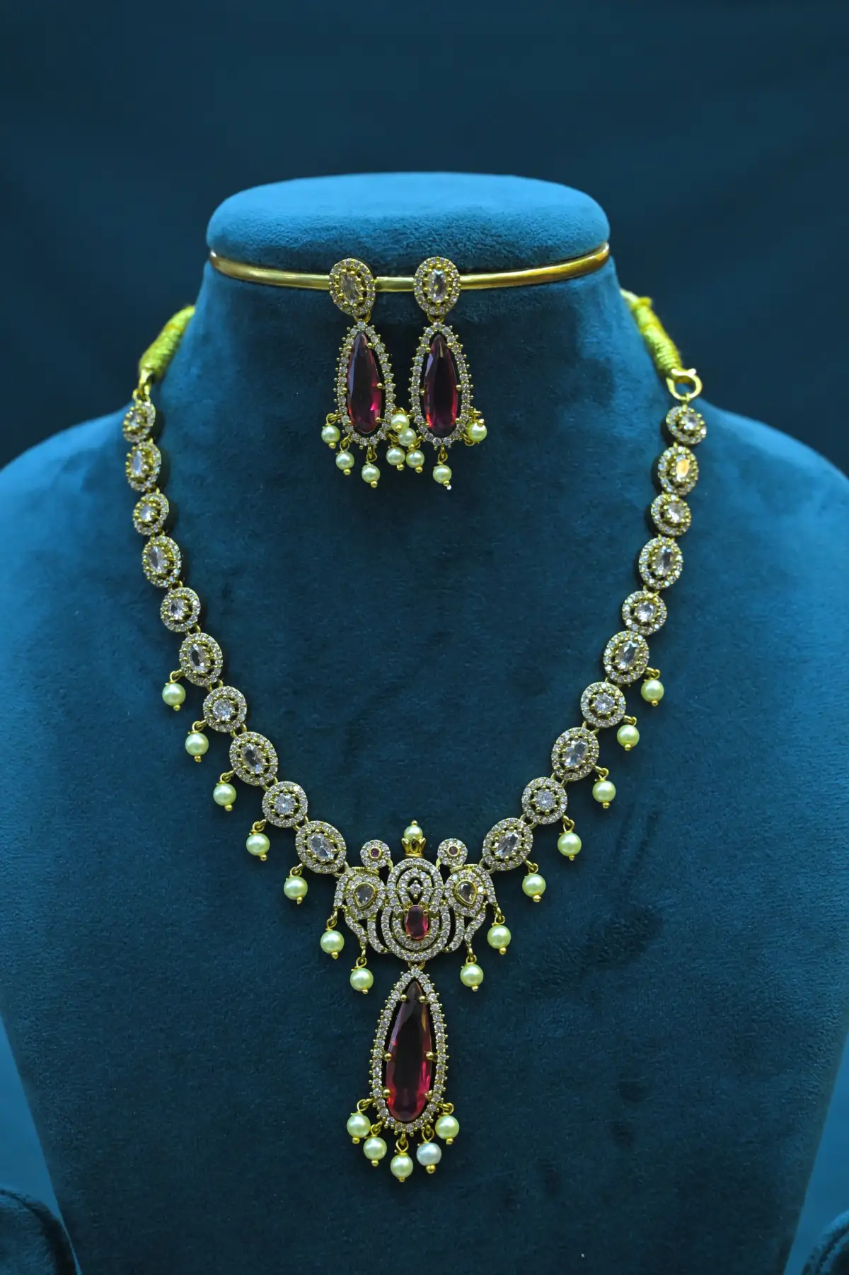 NECK - VICTORIAN - SSJ136